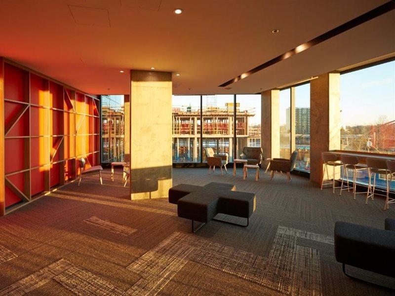 Alt Hotel Calgary East Village Экстерьер фото