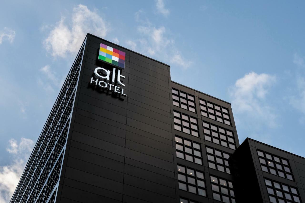 Alt Hotel Calgary East Village Экстерьер фото